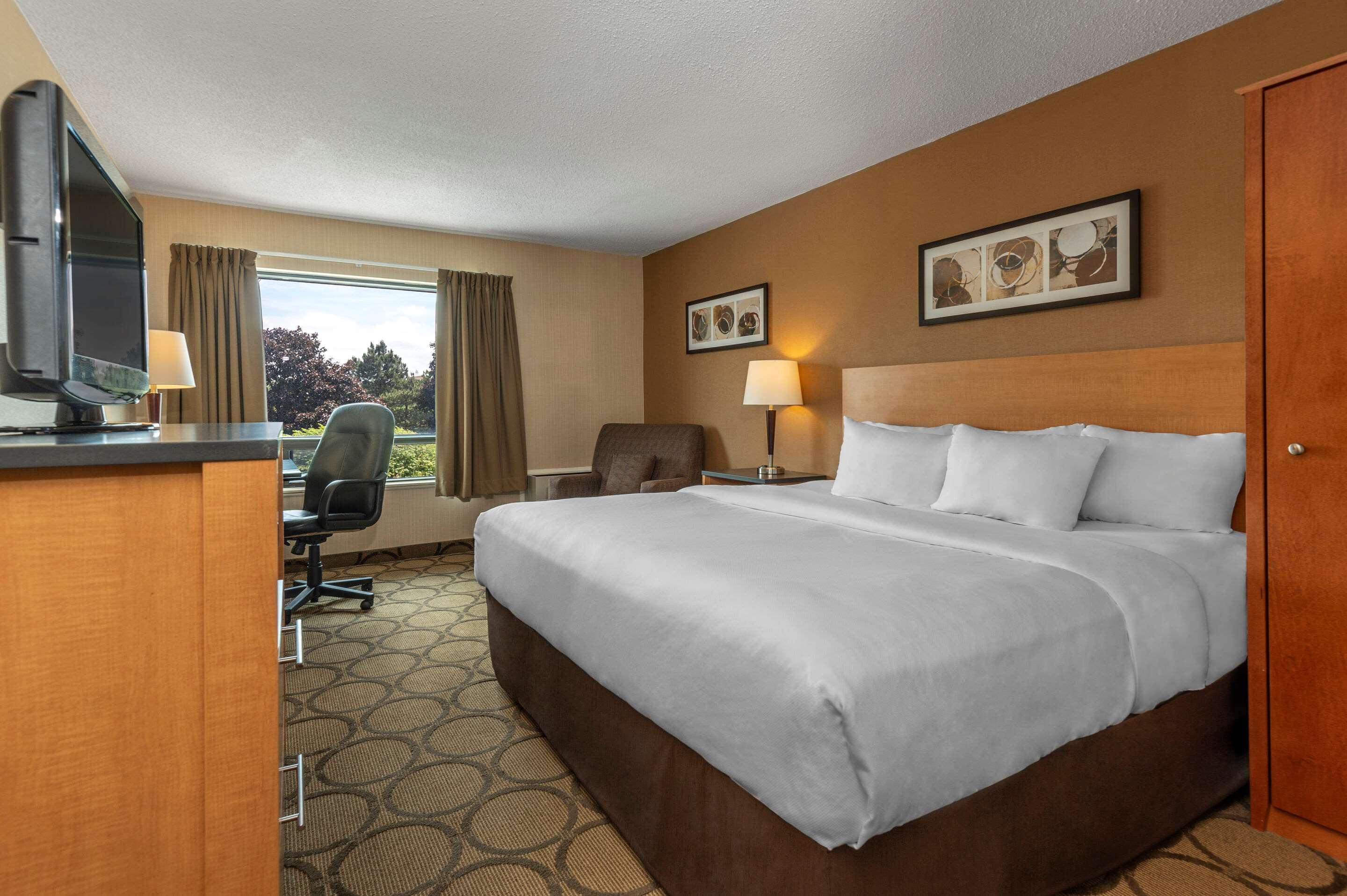 Comfort Inn Sept-Îles Zewnętrze zdjęcie