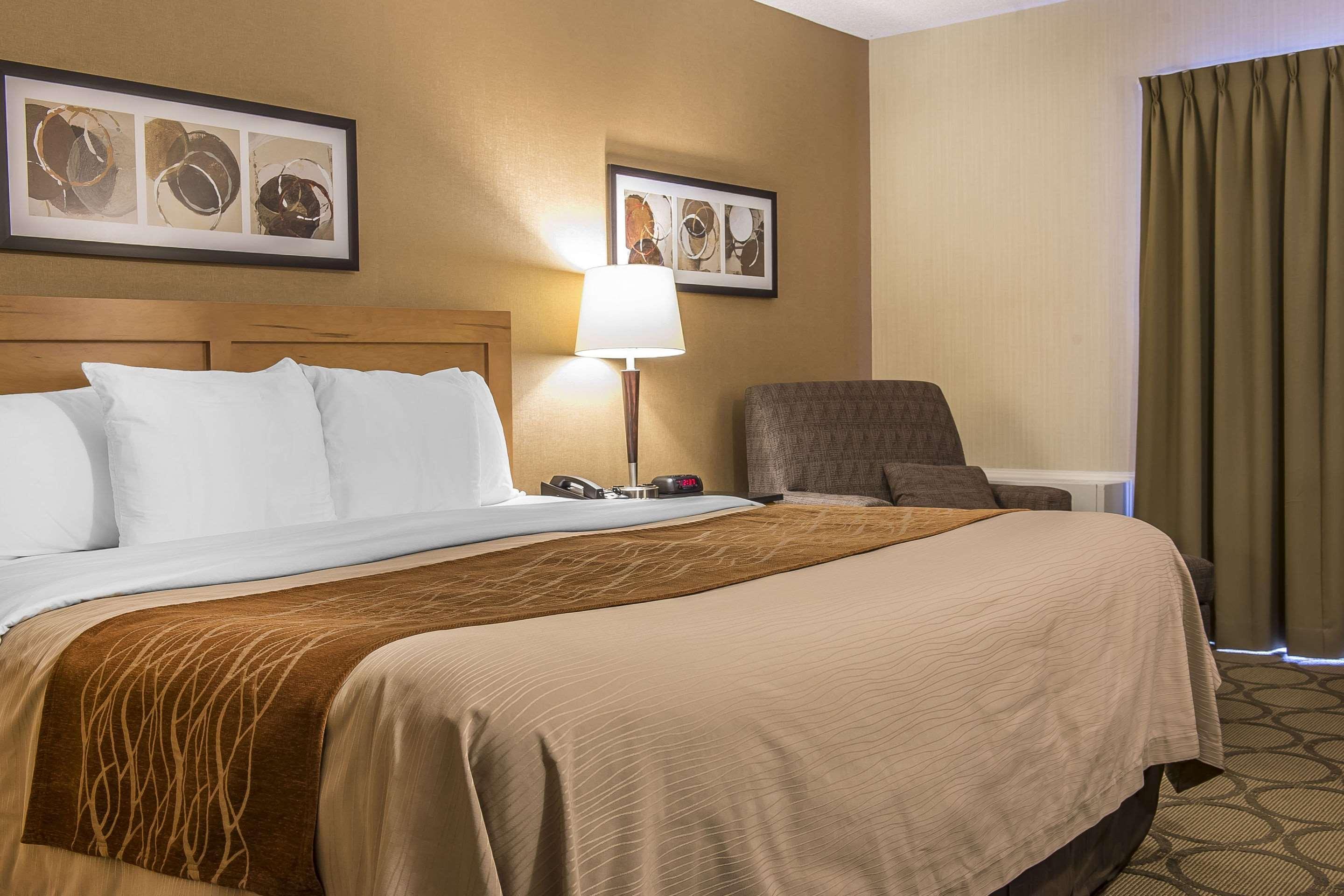 Comfort Inn Sept-Îles Zewnętrze zdjęcie