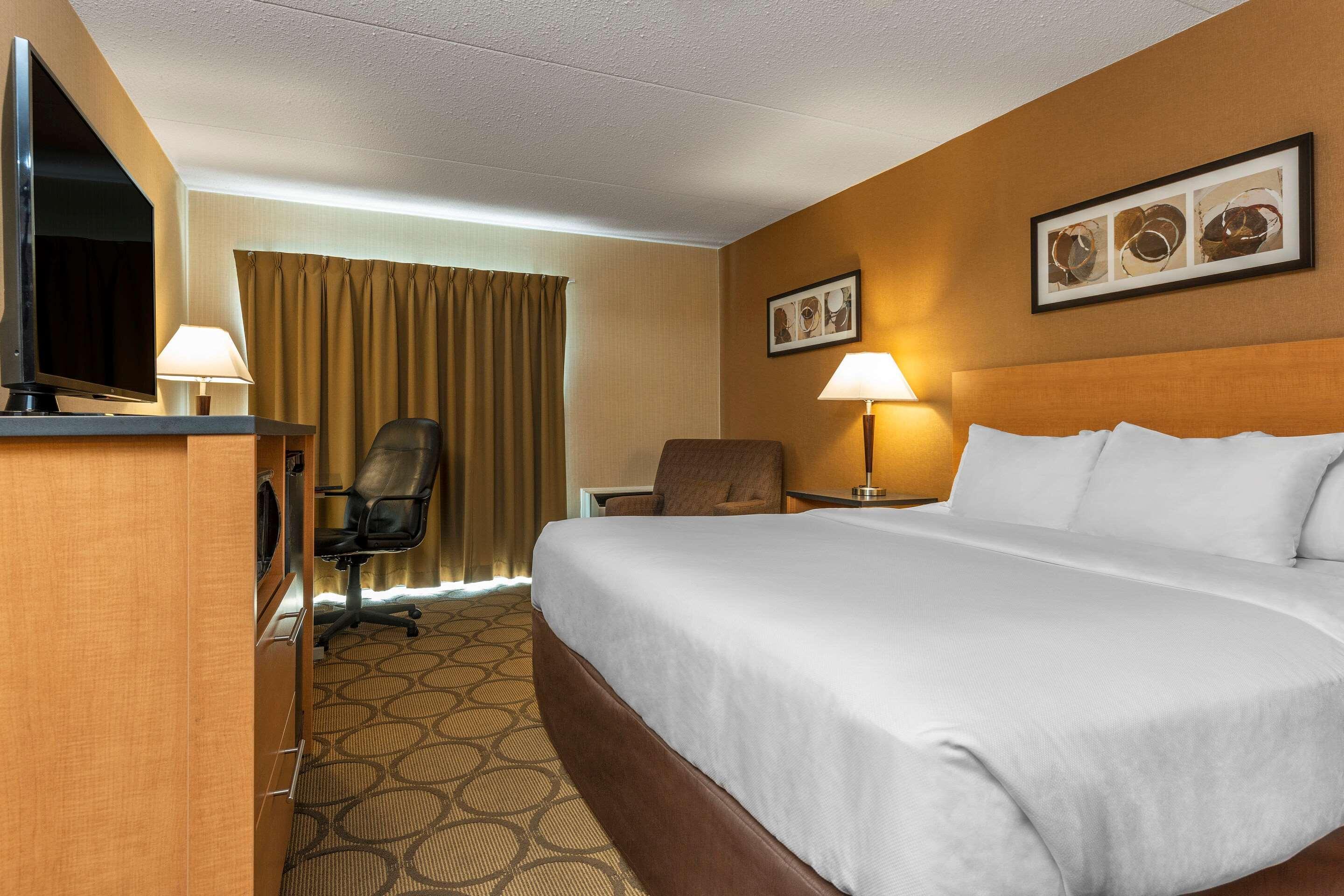 Comfort Inn Sept-Îles Zewnętrze zdjęcie