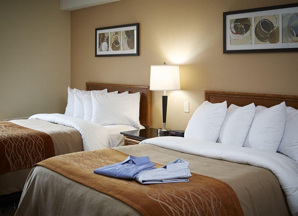 Comfort Inn Sept-Îles Zewnętrze zdjęcie